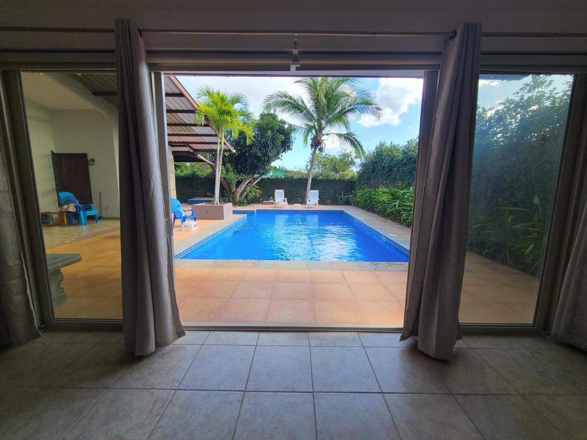 Pool House With Shared Pool Access Hotel David Eksteriør billede